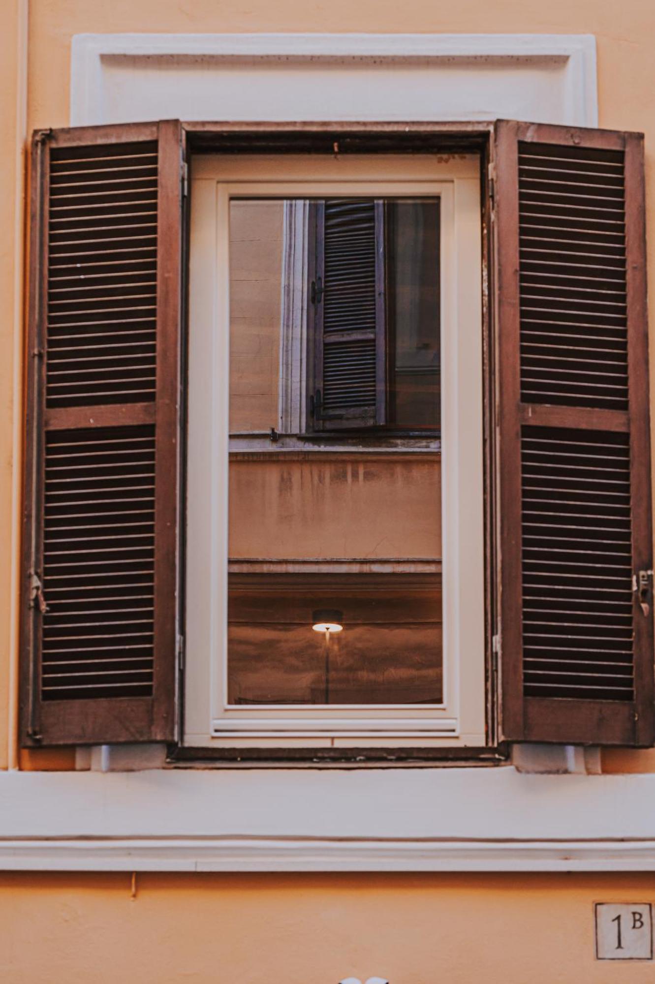 Albergo Delle Regioni, Barberini - Fontana Di Trevi Rome Exterior photo